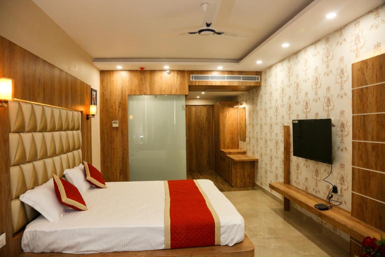 Hotel Raindew Ranchi Ngoại thất bức ảnh