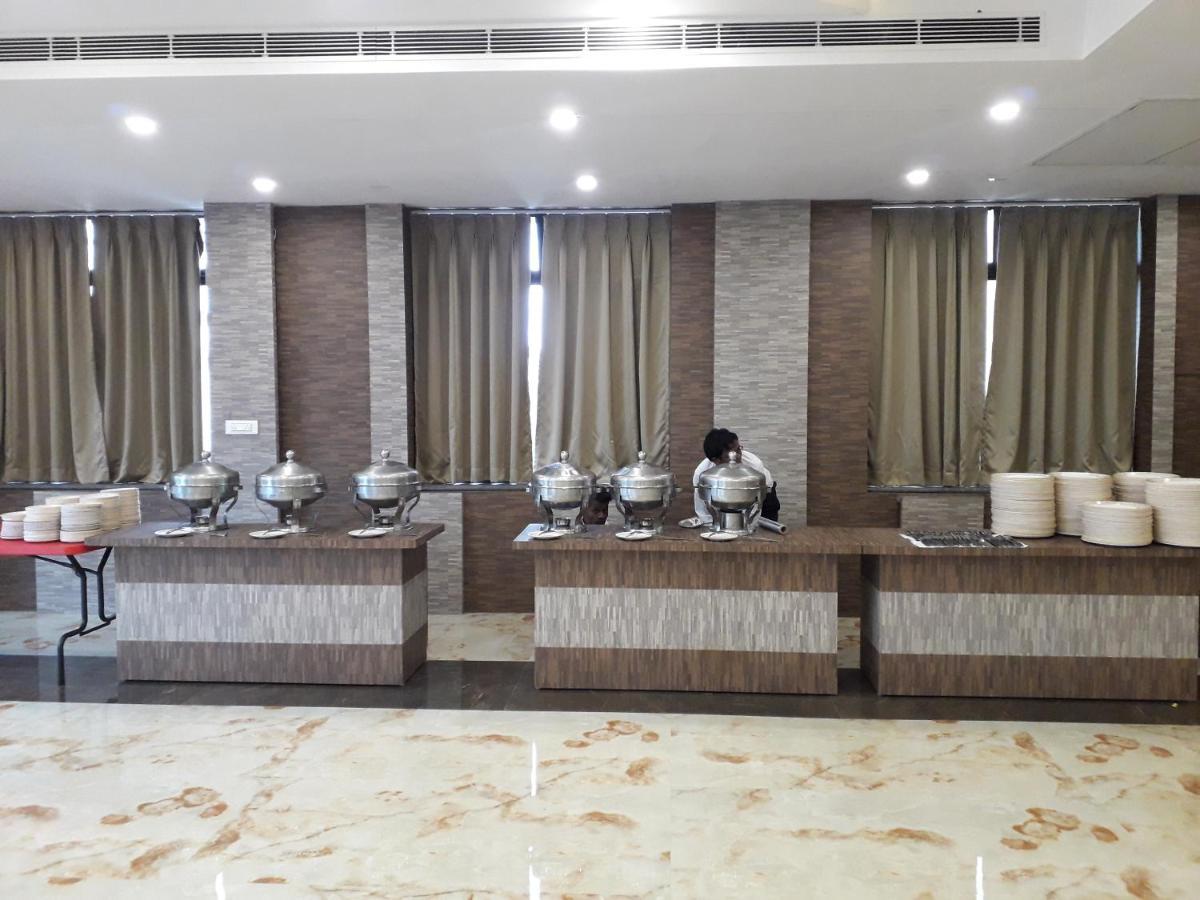 Hotel Raindew Ranchi Ngoại thất bức ảnh